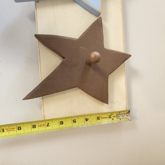 Twelve Timbers Rustic Farmhouse Wall Decor Kids Room Hanging Hooks Stars Blue - Picture 9 of 9